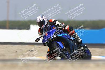 media/Sep-20-2025-TrackDaz (Sat) [[27f0cde673]]/A Group/12pm (Turn 1)/